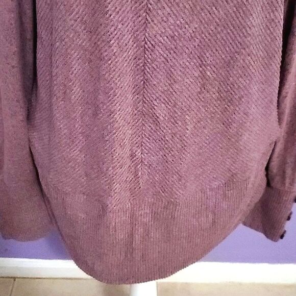 CATO Maroon Pleated Long Sleeve Buttomed Cuffs Ribbed Knit Relaxed Tunic Top - Picture 4 of 13